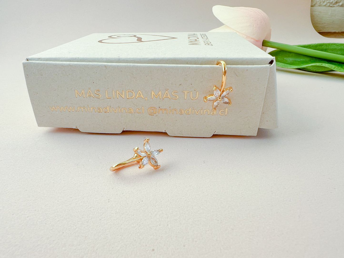 Earcuff Flor de Luz