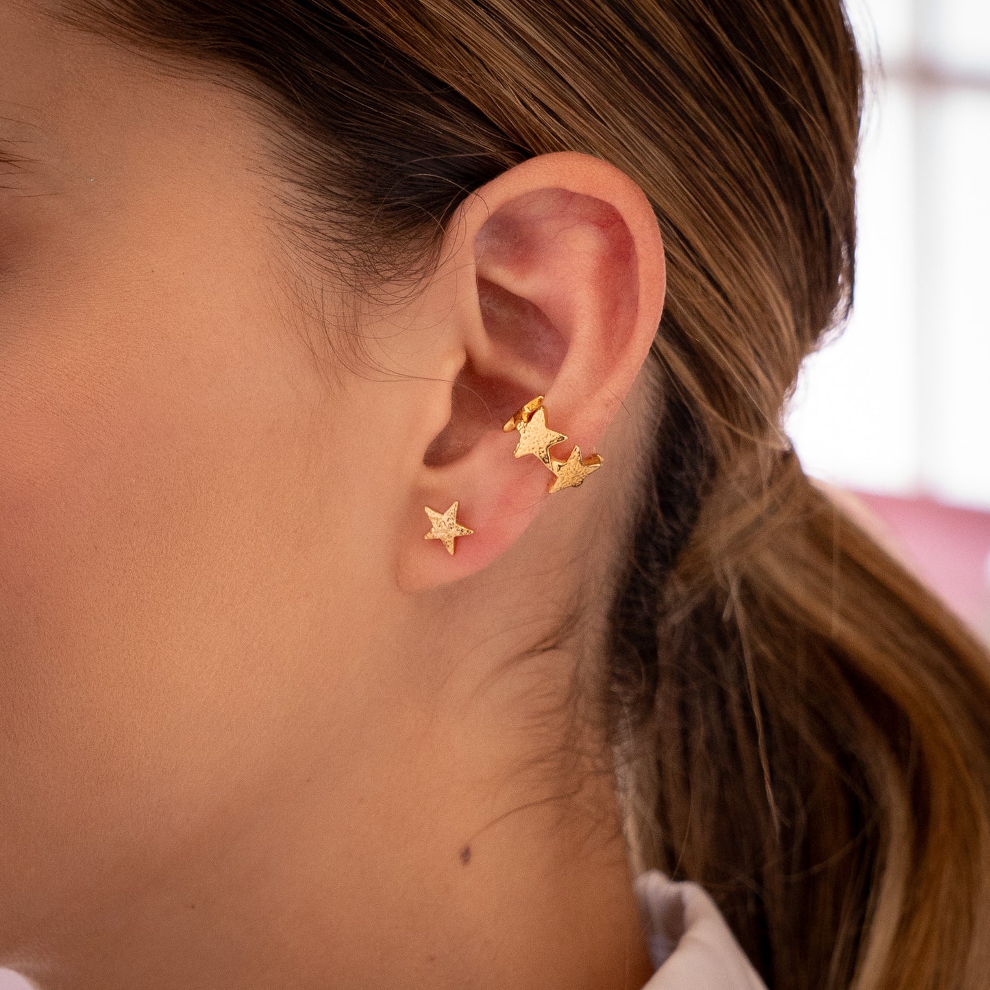 Set De 1 Par de Aros Estrella Gold + Ear Cuff