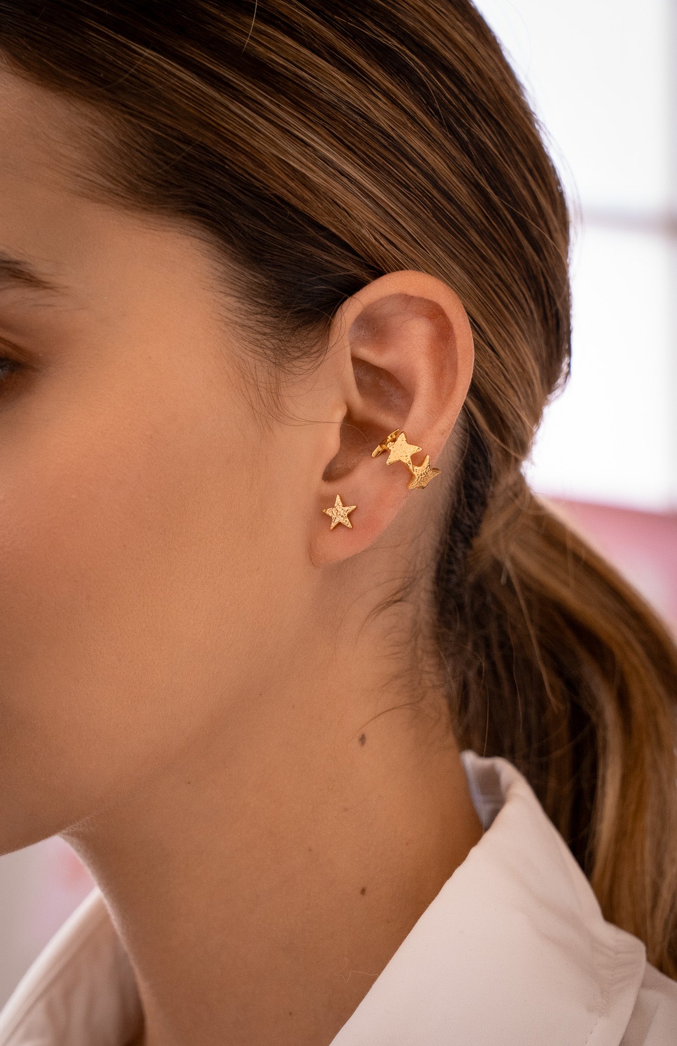 Set De 1 Par de Aros Estrella Gold + Ear Cuff